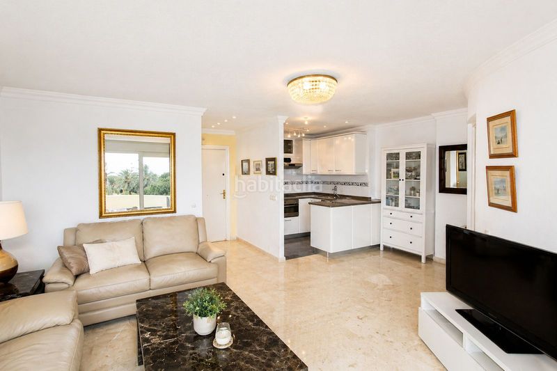 Foto 49422e8e-7dcb-4c85-82d4-e77db2cbb8b3. Apartament amb aparcament a Marbesa Marbella