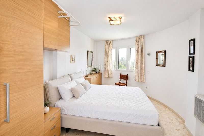 Foto 9a90cec7-81a8-4d50-a1c5-19c598d9f552. Apartament amb aparcament a Marbesa Marbella