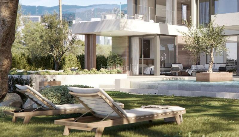 Foto 4455fd8d-d465-4702-82c7-37526a832f7d. Chalet mit pool in Cancelada Estepona