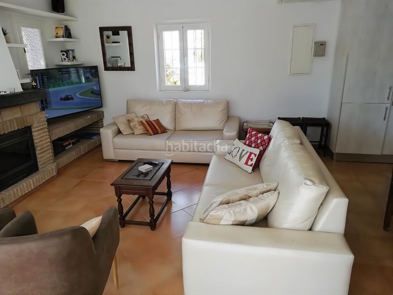 Foto 489eee3f-70f7-4607-ae04-a6f8e7bb2ce5. Casa amb piscina a campo de Mijas Mijas