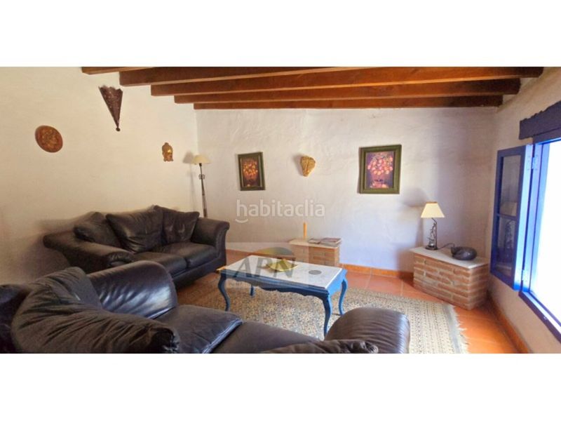 Foto a17ec395-4453-4bdd-ab19-cbeebda842f4. Masia a Álora