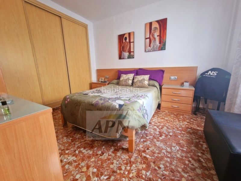 Foto 68054ddc-f91d-44f3-af03-ec7df7b8d605. Casa adossada a Álora