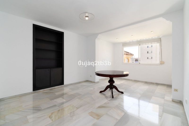 Foto 448fbfc9-d818-4af7-b3c2-ef91ed810ebd. Apartament amb aparcament a Ricardo Soriano Marbella
