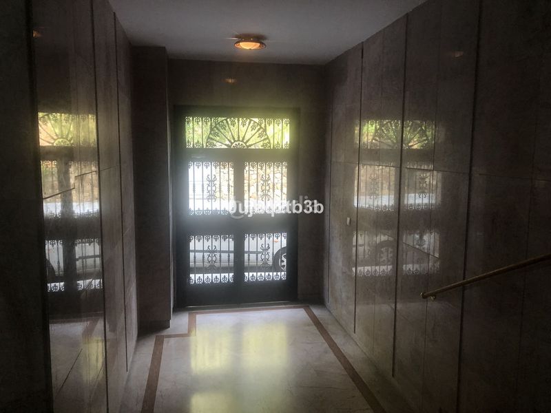 Foto 77d96b10-222e-4706-8eae-f83ad55d0438. Apartament amb aparcament a Ricardo Soriano Marbella
