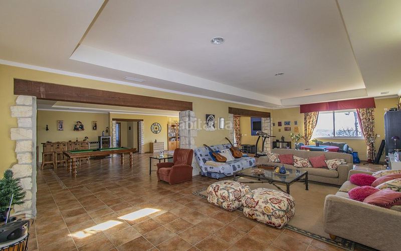 Foto ae559add-8eb2-42e3-a919-aceedef15143. Casa amb aparcament piscina a Centro Estepona