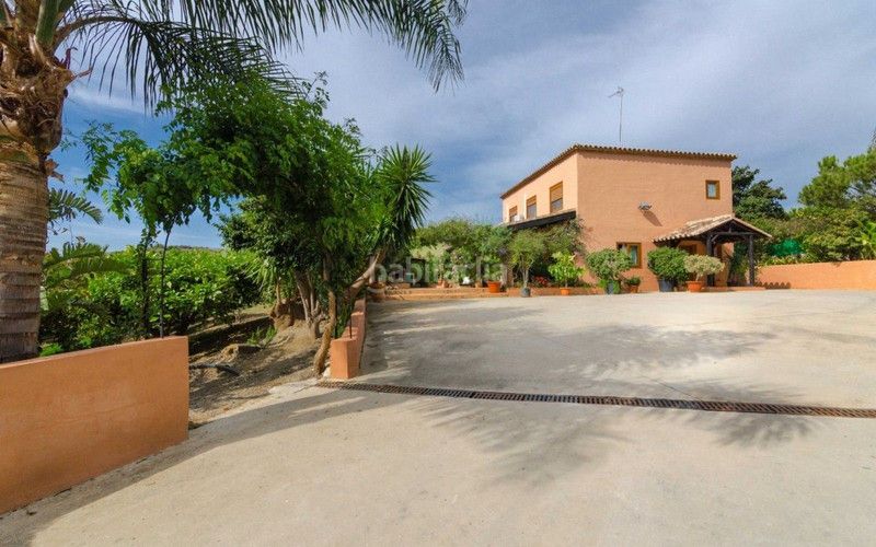 Foto 91b1b53b-5c40-4006-8773-c676992359f4. Masia amb piscina a Centro Estepona