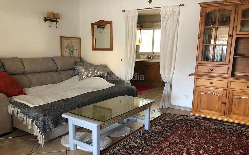 Foto 3bdc4844-d460-4a79-8255-338a954d4078. Casa a Centro Estepona
