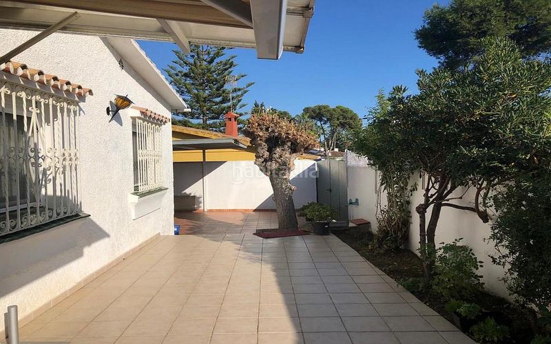 Foto 677ada64-8b49-4c16-ab2b-75fca84fc617. Casa a Centro Estepona