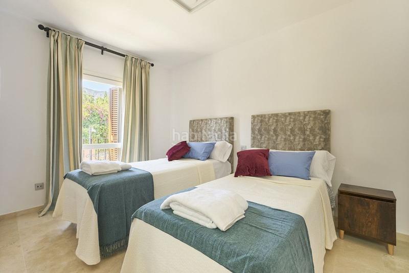 Foto 3483bf51-db72-4435-b3ae-95873eb681b2. Reihenhaus mit heizung pool in La Carolina - Guadalpín Marbella