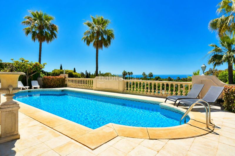 Foto 513071e4-ec22-4b9d-b17c-10cca74bf996. Casa amb aparcament piscina a Hacienda Las Chapas Marbella