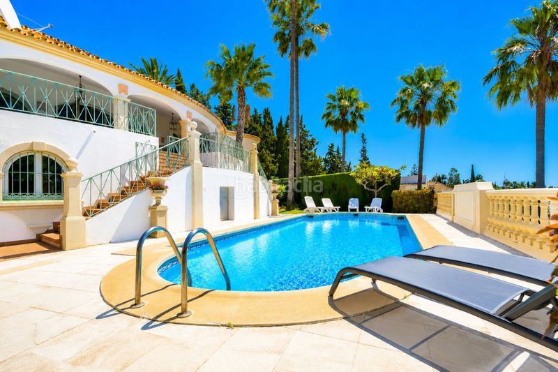 Foto 75e8765a-3c2f-43e6-9134-159123cdd21a. Casa amb aparcament piscina a Hacienda Las Chapas Marbella