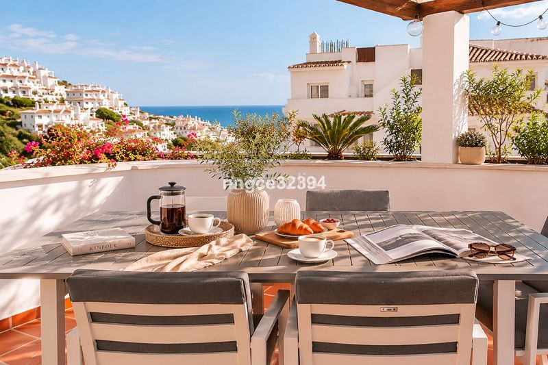 Foto e13a60fb-194e-4ac9-abb1-0f82f03c377e. Àtic amb aparcament piscina a Los Naranjos Marbella