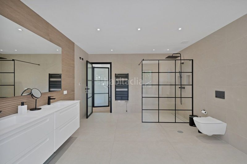Foto bd7eaf85-c3e3-4aac-a7d1-456c5cb54833. Casa amb aparcament piscina a Hacienda Las Chapas Marbella