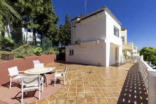 Semi detached house in Cabopino - Artola