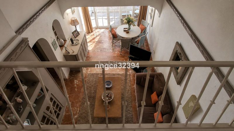Foto 1a53bb1a-60ac-4abf-9520-b05288fa3f06. Casa amb aparcament piscina a Puerto Banús Marbella