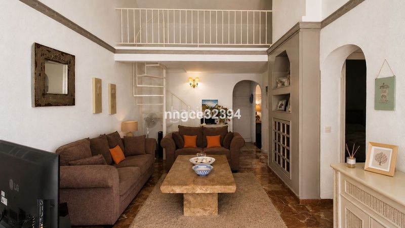 Foto eab71b3f-dd5b-46ab-9f16-94c75559ee19. Casa amb aparcament piscina a Puerto Banús Marbella