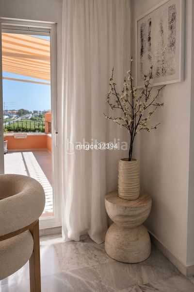 Foto bf540e1e-1c10-42e1-b17b-82e5d5a80e78. Àtic amb aparcament piscina a Manilva pueblo Manilva