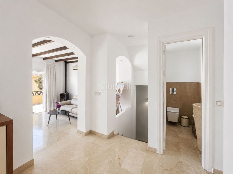 Foto 4d6c448e-4382-429f-8b58-e910a1a7f205. Casa adossada a Calahonda Mijas