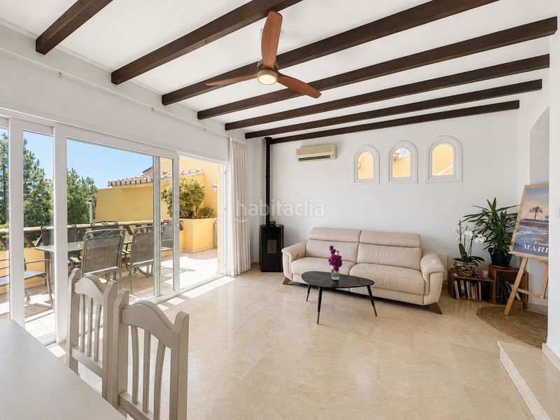 Foto e8db4e14-22c5-4ab6-9d6b-595638720cc0. Casa adossada a Calahonda Mijas