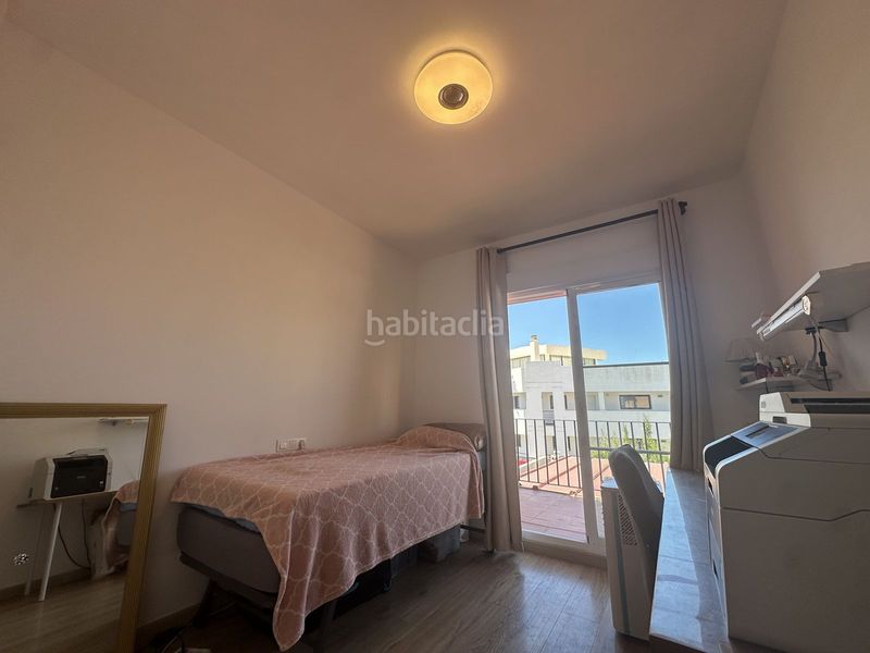 Foto 4b9b9c01-9fee-4779-96cd-ad87fc300ea4. Casa amb aparcament a Riviera del Sol Mijas