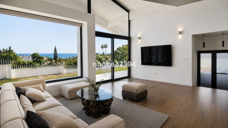 Foto b18c858d-774d-45da-bbd8-c4bcf6aa566e. Casa amb aparcament piscina a Bel - Air Estepona