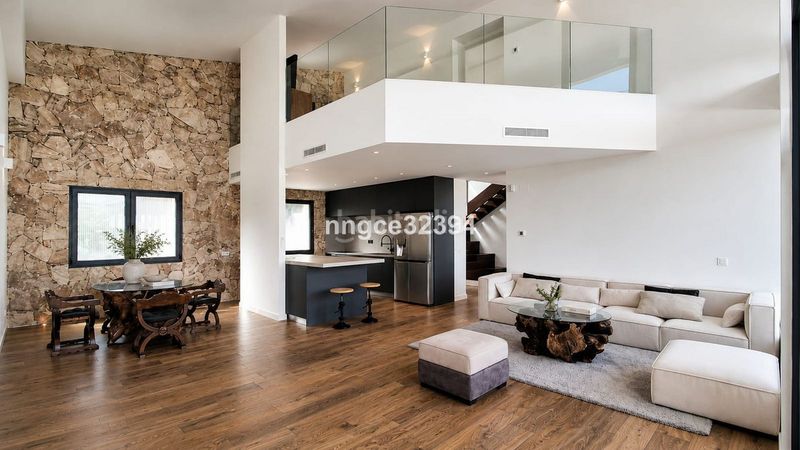 Foto d6d7b4bc-d17d-4063-8284-f0f0da2377eb. Casa amb aparcament piscina a Bel - Air Estepona