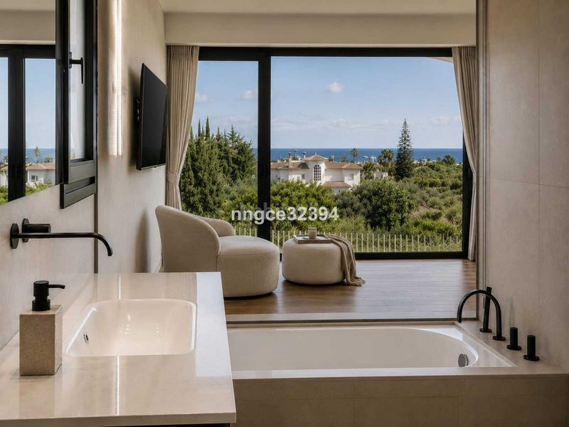 Foto eb07c08c-923e-466c-91e7-f0724c7519d3. Casa amb aparcament piscina a Bel - Air Estepona