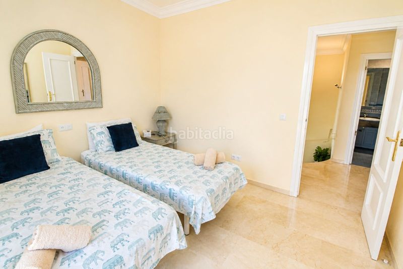Foto 0371c638-480e-4d1d-a819-2363e3fe6216. Casa amb aparcament piscina a Calahonda Mijas