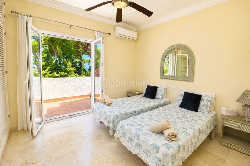 Foto d32555d5-e158-439f-9417-9e4e2541ba71. Casa amb aparcament piscina a Calahonda Mijas