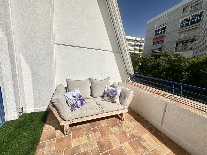 Foto a09a90a2-8903-4d84-bd87-ffd5a6fe6d28. Dúplex en Playa de la Fontanilla Marbella