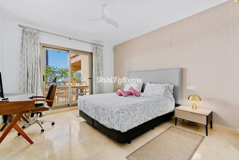 Foto 3ec9e23a-2588-4c1a-b9e8-2a3f1cfe5e00. Appartement in El Paraíso Benahavís