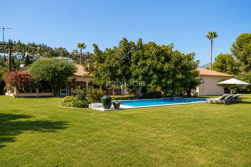 Foto d0a69953-a07e-43a4-a8db-003f6c64ba03. Casa amb piscina a los arqueros - puerto del almendro Benahavís