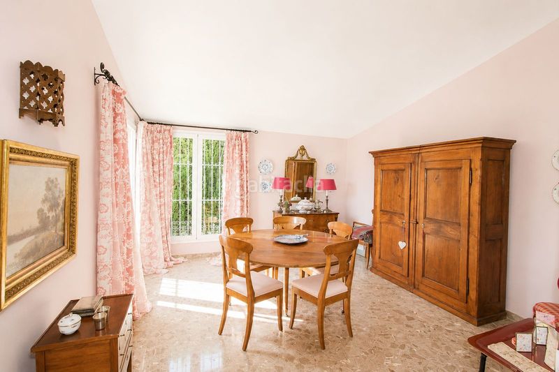 Foto f9d5a77e-533c-45b3-bc41-563f0fe109a0. Casa amb piscina a los arqueros - puerto del almendro Benahavís