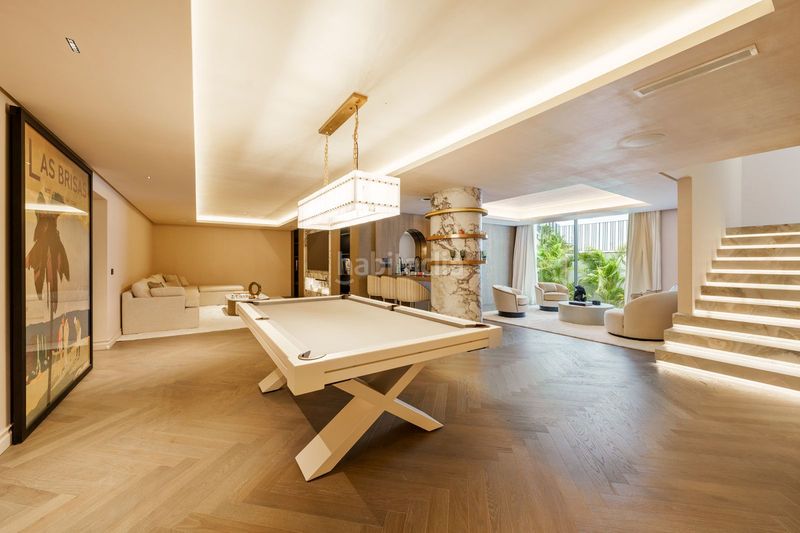 Foto f4d05874-95b3-40a5-a498-ccc0a2330f72. Casa amb piscina a Los Naranjos Marbella