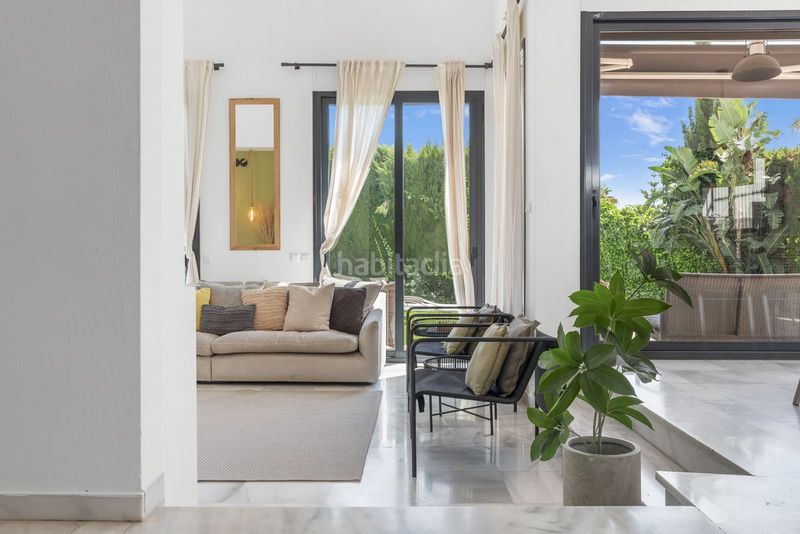 Foto aed1a32d-e480-4e08-9e57-e3f7d401835c. Casa a Los Naranjos Marbella