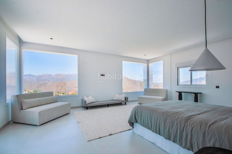Foto b47c553d-3c33-4aa0-ad0c-4ef4ed999e91. Casa amb piscina a Santa María Marbella
