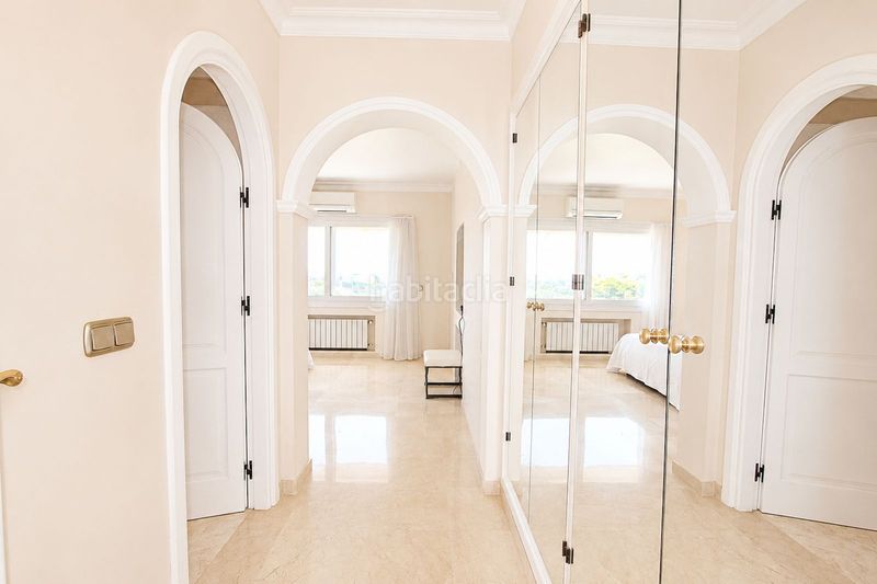 Foto 01900962-9f00-426e-8c23-4aee2093048e. Casa amb piscina a Elviria Marbella