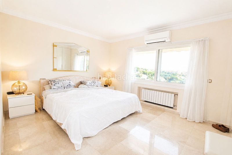 Foto 3f5f952c-38f9-4015-860f-97fb1e6d9a37. Casa amb piscina a Elviria Marbella