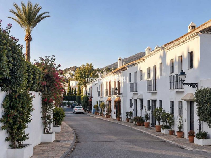 Foto ff3502e5-e489-4342-8506-8ad6cc530204. Casa a Los Naranjos Marbella