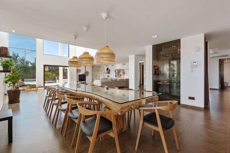 Foto 28a6e2a1-1c27-40f4-a859-2c5042ec8518. Chalet with pool in La Alquería Benahavís