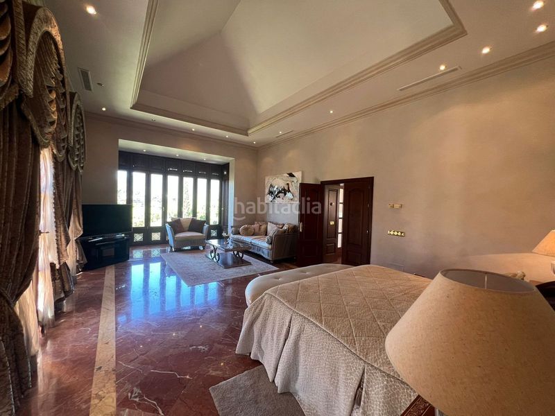Foto 3d214966-35da-4094-8bfb-535b4dfa9ba6. Casa a La Zagaleta Benahavís