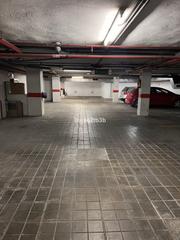 Parking voiture à Ricardo Soriano