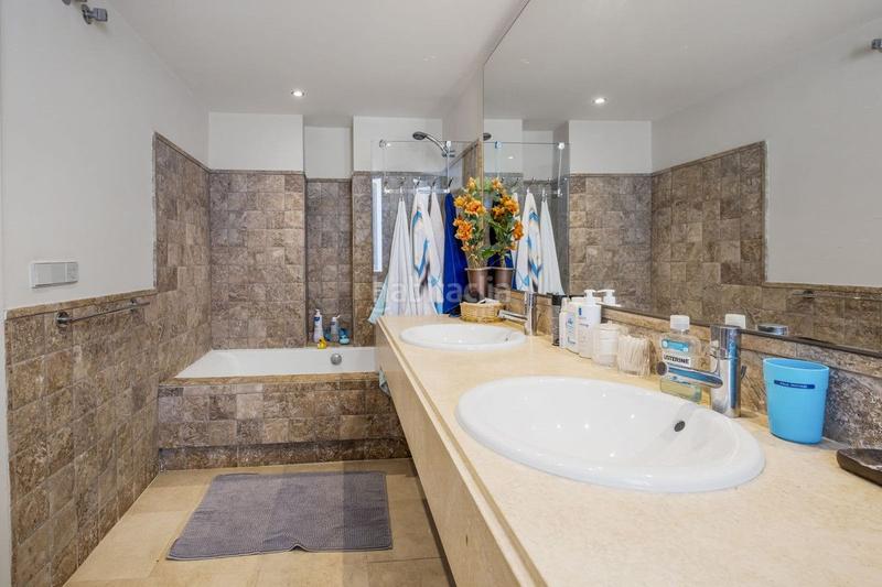 Foto d4e41417-2b13-4425-b355-2a2f1901bbfd. Ático en Divina Pastora Marbella