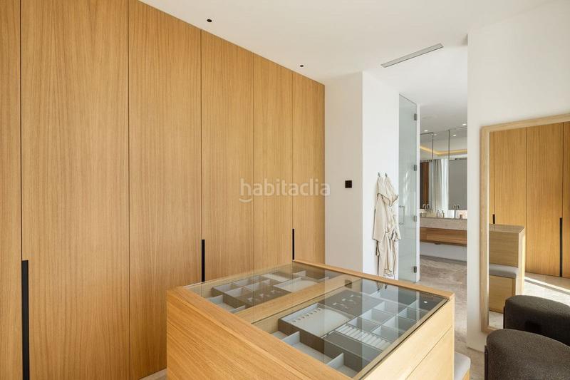 Foto 2b3c1fce-5e4f-4cb8-8257-ab76c0f3d037. Chalet en Los Naranjos Marbella