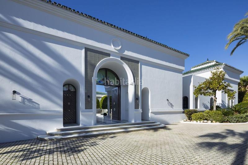 Foto fac45658-a8b4-4440-b161-4174d6917d68. Chalet con piscina in Aloha Marbella