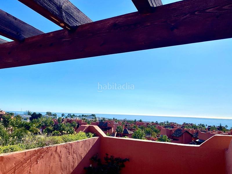 Foto a9a1e42b-1055-45c6-a543-636e87946a93. Ático en Guadalmansa Estepona