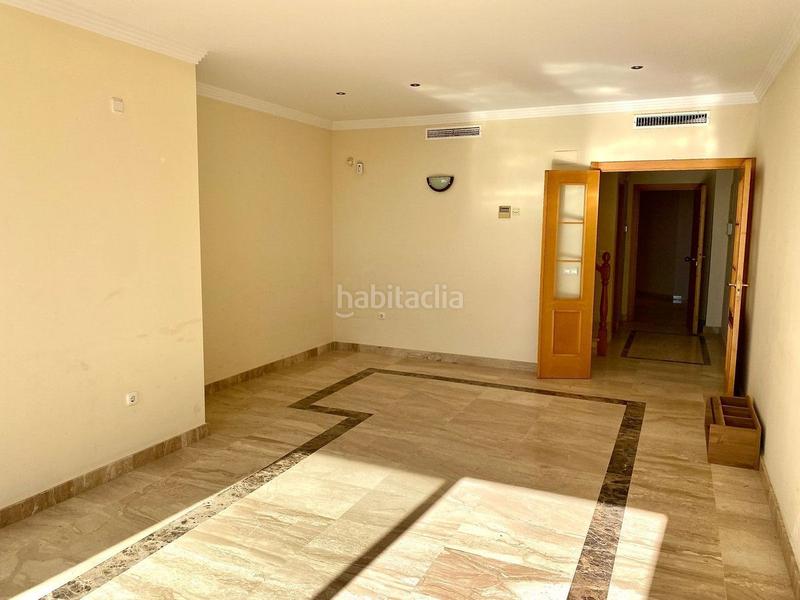 Foto c136492c-f061-4da4-b095-557299e3e3ad. Dachwohnung mit heizung pool in Guadalmansa Estepona