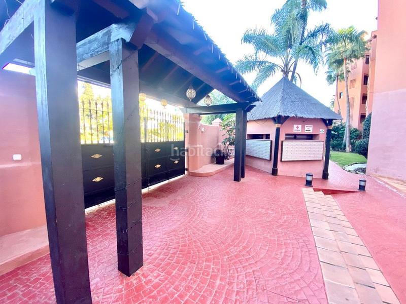 Foto d8e2b918-8446-48e1-94af-7480683ed394. Dachwohnung mit heizung pool in Guadalmansa Estepona