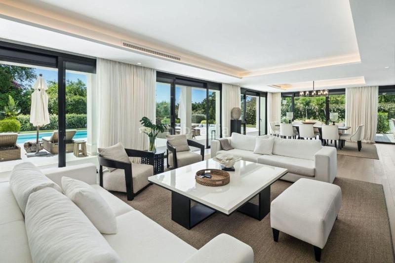 Foto a8dc8295-a1ab-4b24-91c9-c07c5d6c8a0e. Chalet en Los Naranjos Marbella