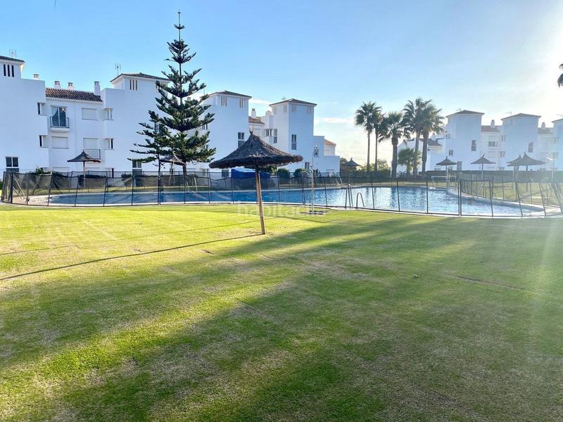 Foto b2a98662-886e-4c79-8f8d-a0eb9c35336d. Apartamento en El Castillo Manilva